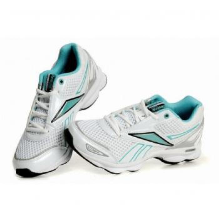 reebok sports shoes prices in pakistan