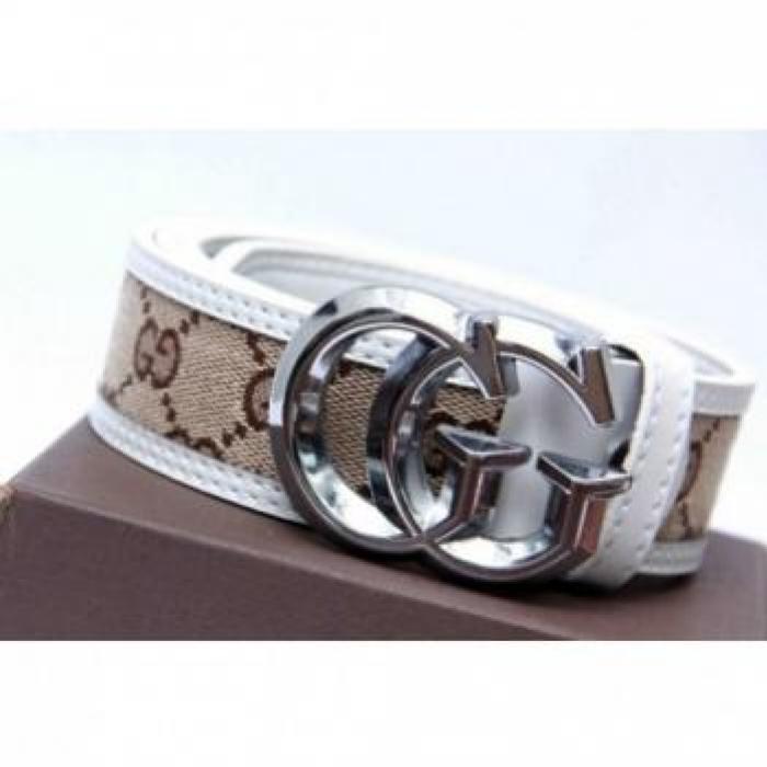 1 GUCCI WHITE TEXTURED BELT WITH SILVER BUCKLE in Pakistan | www.bagsaleusa.com